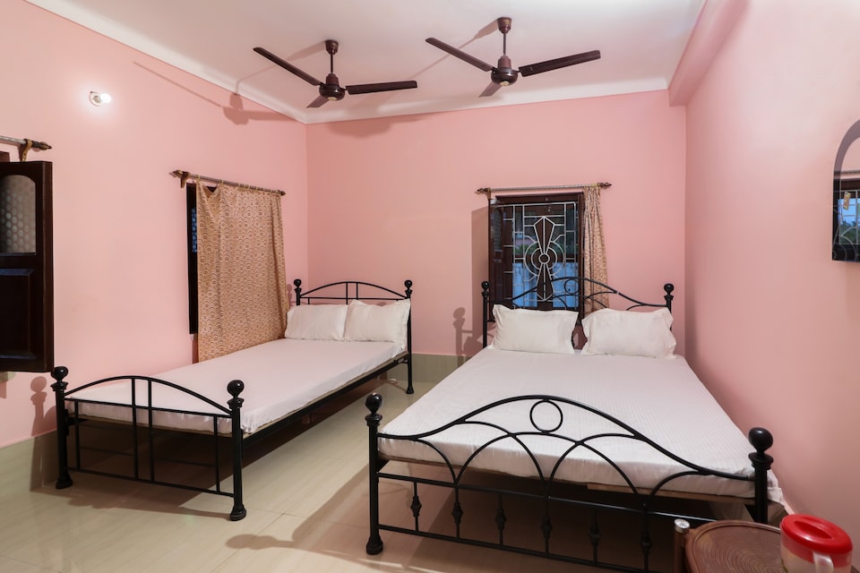 SPOT ON 49052 Shree Chaitanya Math Teertha Bhawan , Mayapur, Mayapur