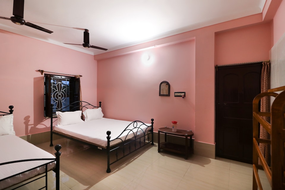 SPOT ON 49052 Shree Chaitanya Math Teertha Bhawan , Mayapur, Mayapur