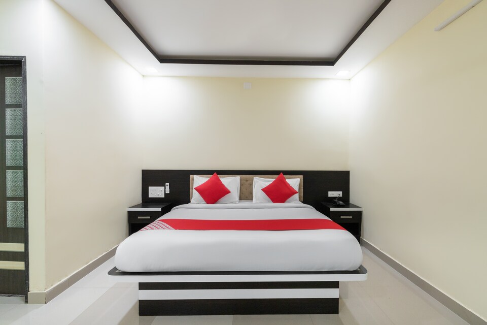 OYO 49062 Forum Comfort Boarding & Lodging, Puttur, Puttur