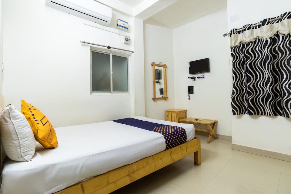SPOT ON 49064 Jayam Residency Annex, Vadapalani Chennai, Chennai
