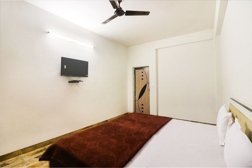 Hotel O Rajput Stays sahastradhara Road, Sahastradhara Road, Dehradun