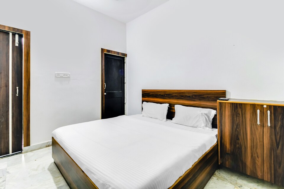 OYO 49091 Hotel & Restaurant Sat Kripa, Sukher Udaipur, Udaipur