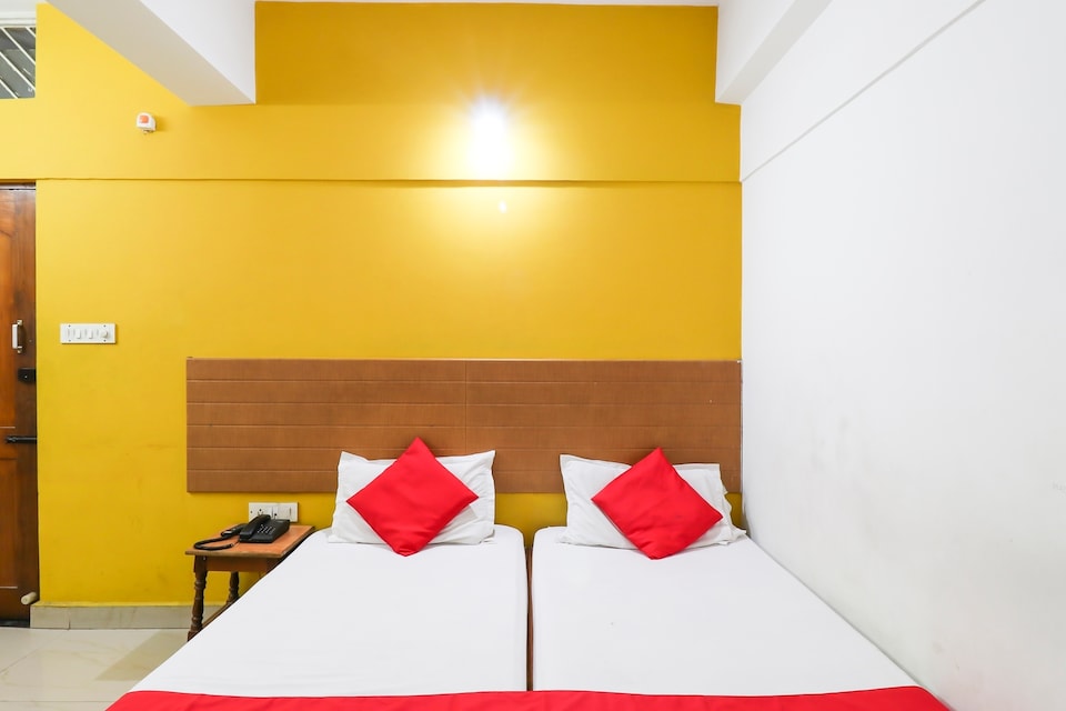 SPOT ON 49093 Hotel Kashyap Boarding & Lodging , Rajajinagar Bangalore, Bangalore