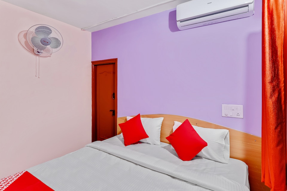 Hotel O MRV Royal Suites, Airport Road Bangalore, Bangalore