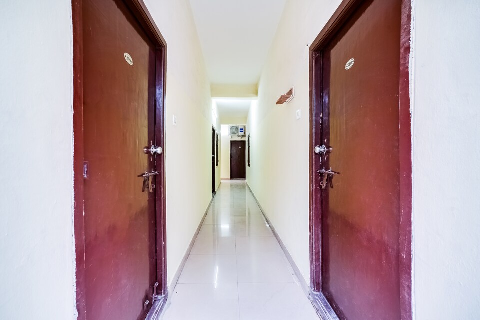 Live on HYD458 , Gachibowli, Hyderabad