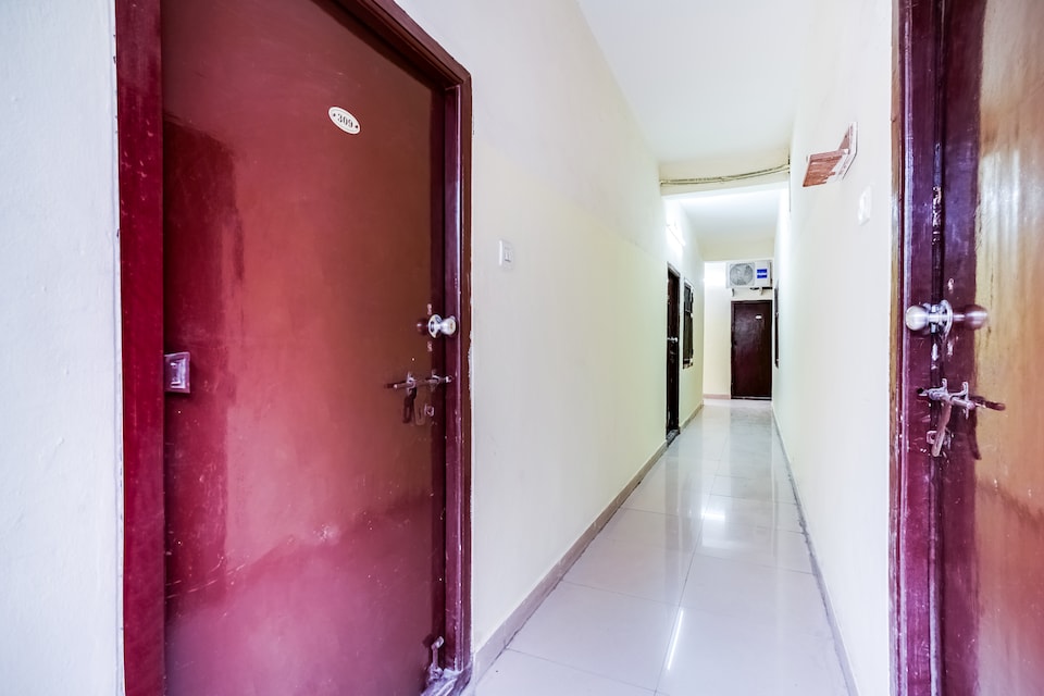 Live on HYD458 , Gachibowli, Hyderabad