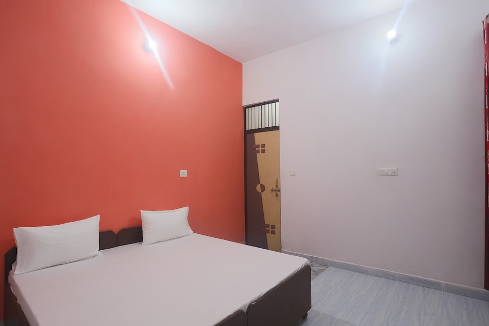 SPOT ON 49133 Dev Pg Guest House, Farukh Nagar, Farukh Nagar