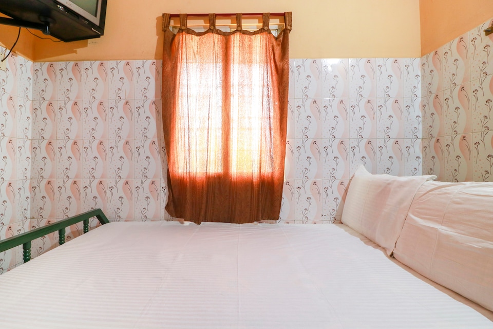 SPOT ON 49134 Naidu Lodge , Vellore, Vellore