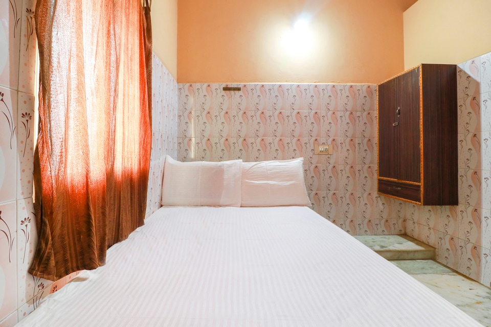 SPOT ON 49134 Naidu Lodge , Vellore, Vellore