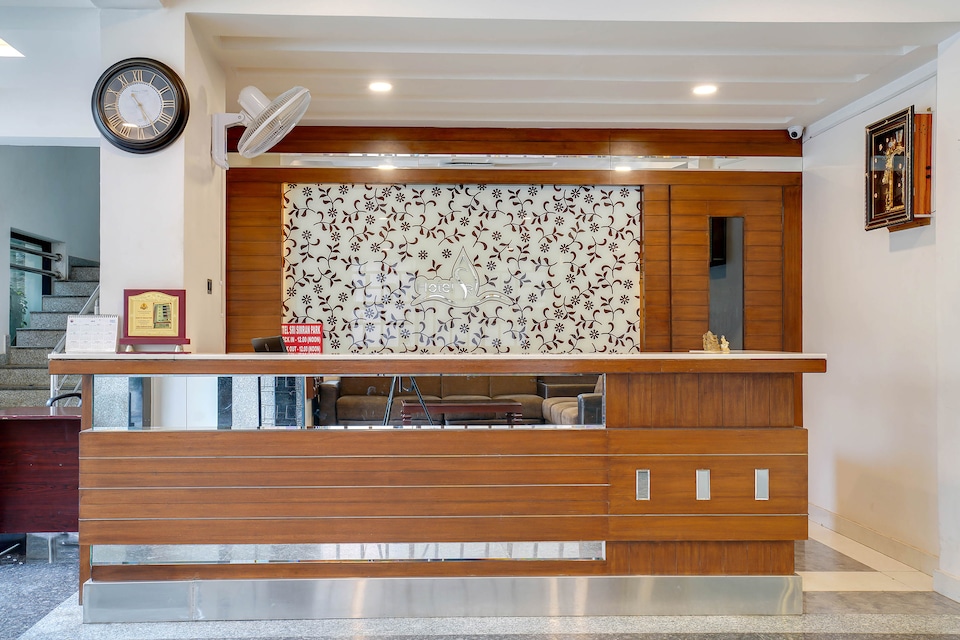 Townhouse OAK Sri Simran Park Hotel Near Secunderabad Railway Station, Secunderabad Railway Station, Hyderabad