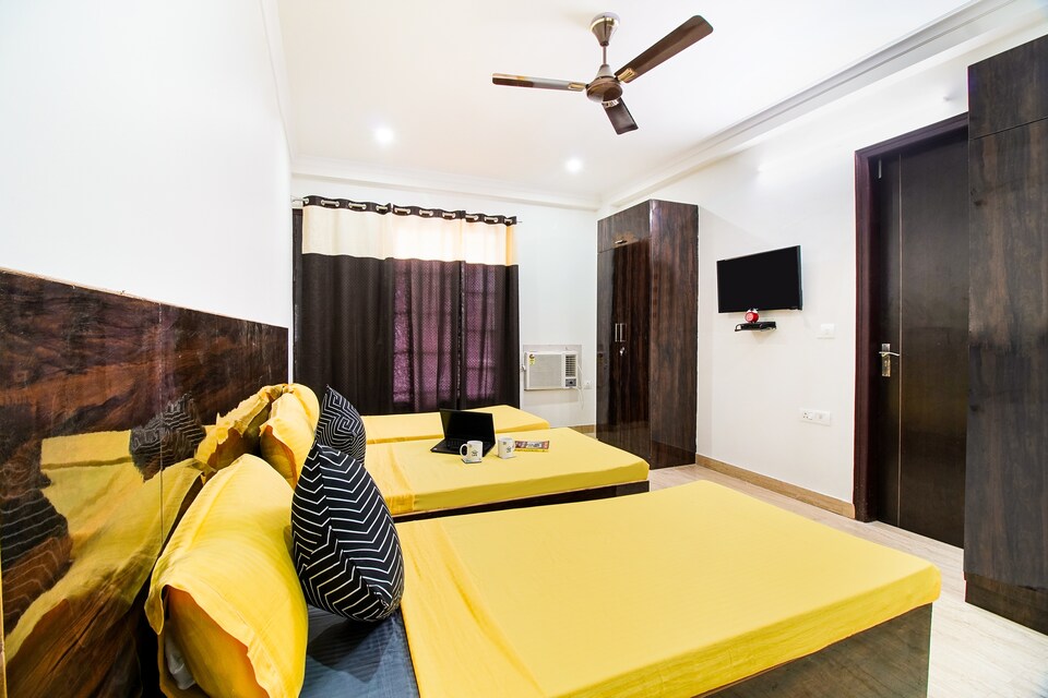 OYO LIFE GRG1674 Sector 55-56 Metro Stn, Golf Course Road, Gurgaon