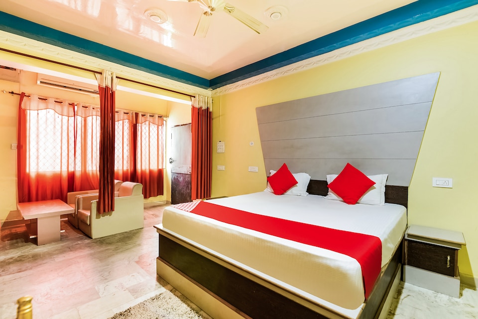 OYO 49149 Hotel Prakash International , Kushinagar, Kushinagar