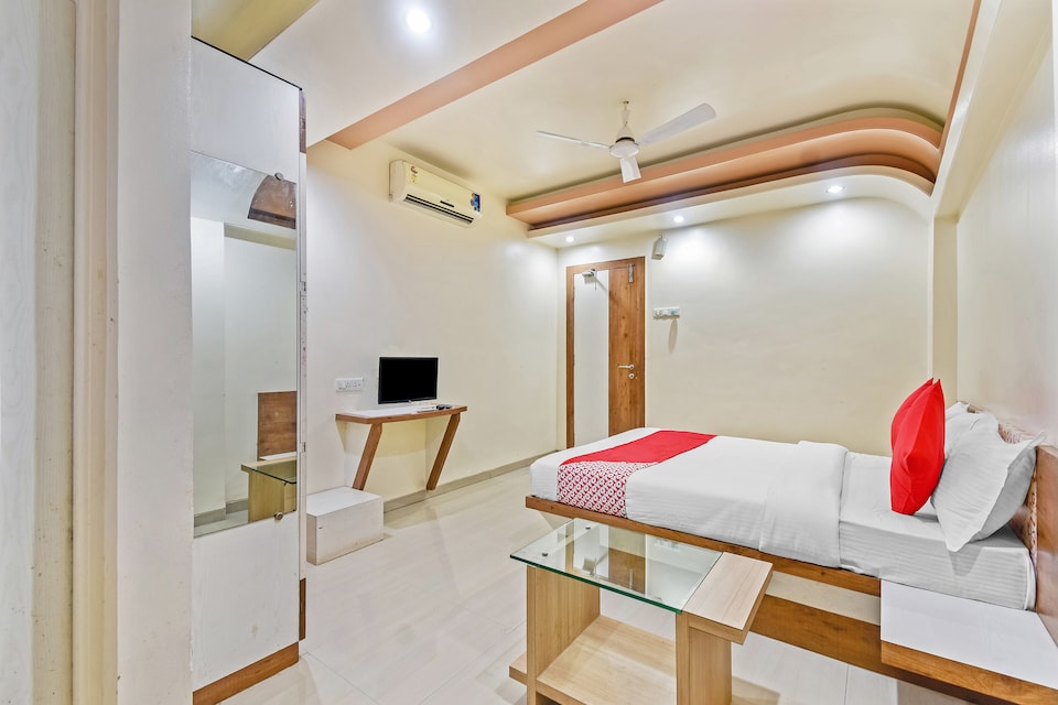 OYO 49176 Hotel Shri Samarth, Osmanabad, Osmanabad