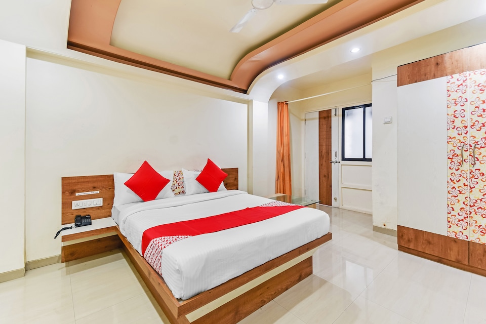 OYO 49176 Hotel Shri Samarth, Osmanabad, Osmanabad