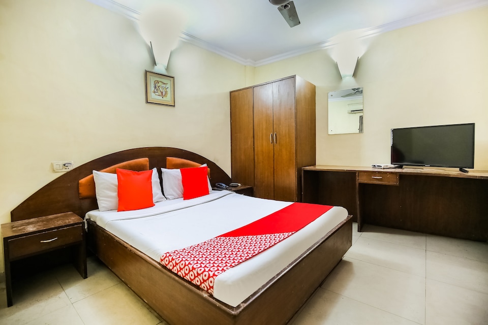 Hotel O Angad Continental, Ambala Cantt, Ambala