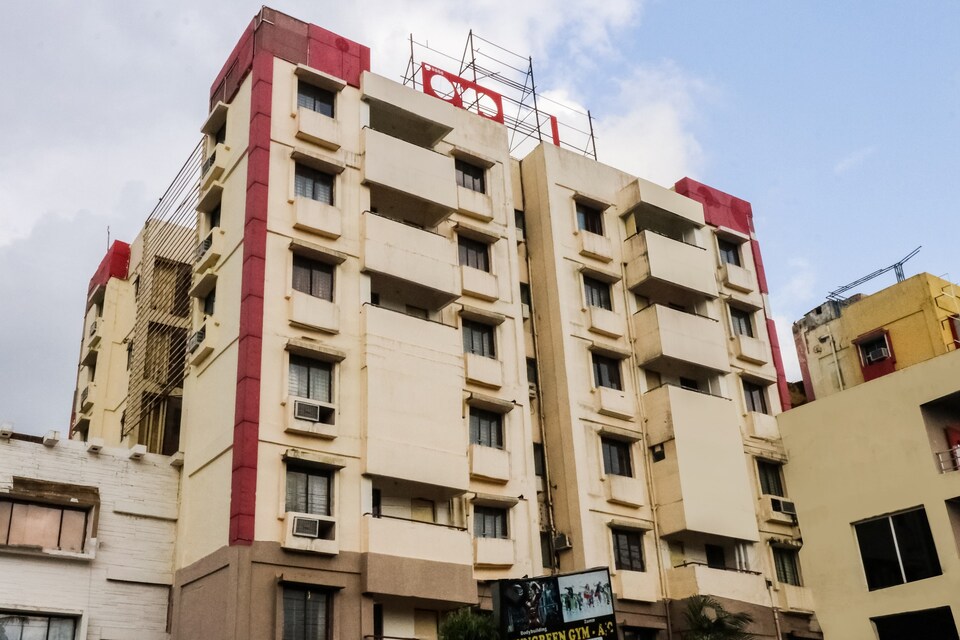 Capital O 49194 Hotel Sungreen, VaniVihar Bhubaneswar, Bhubaneswar