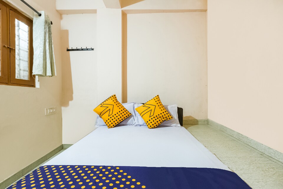 SPOT ON 49217 Sathya Priya Lodge , Gudalur city, Gudalur