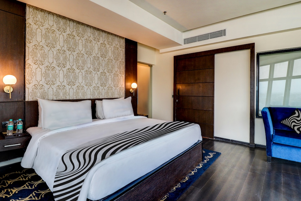 Sunday Hotel Jaipur, C Scheme Jaipur, Jaipur