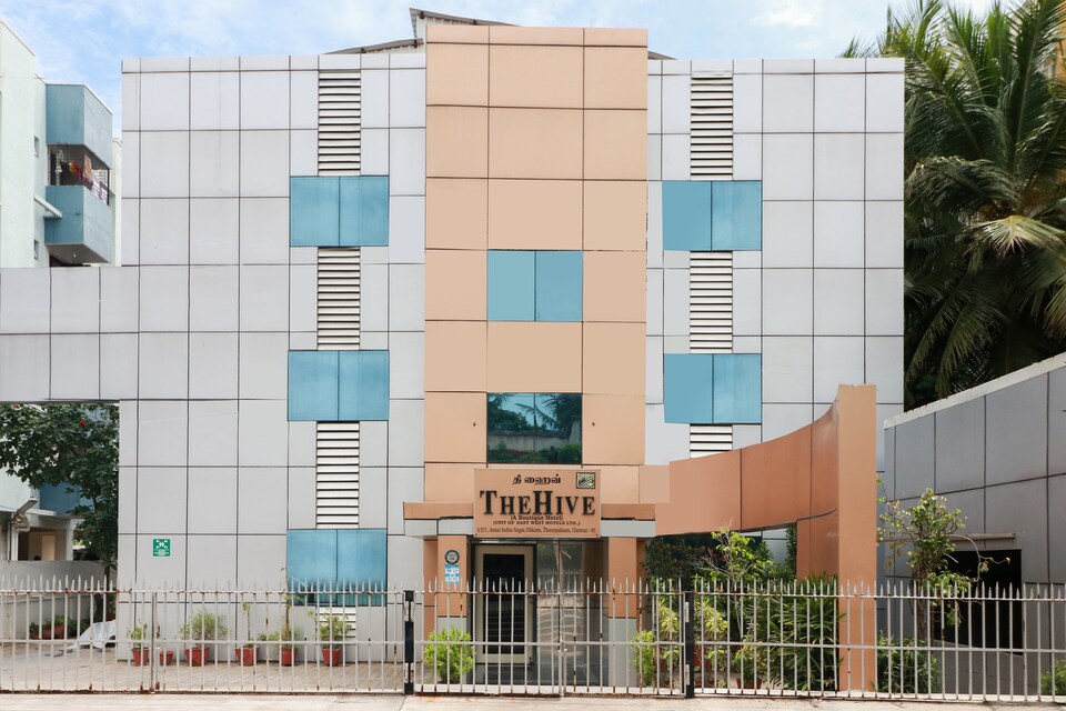 OYO 49220 The Hive, Thoraipakkam, चेन्नई