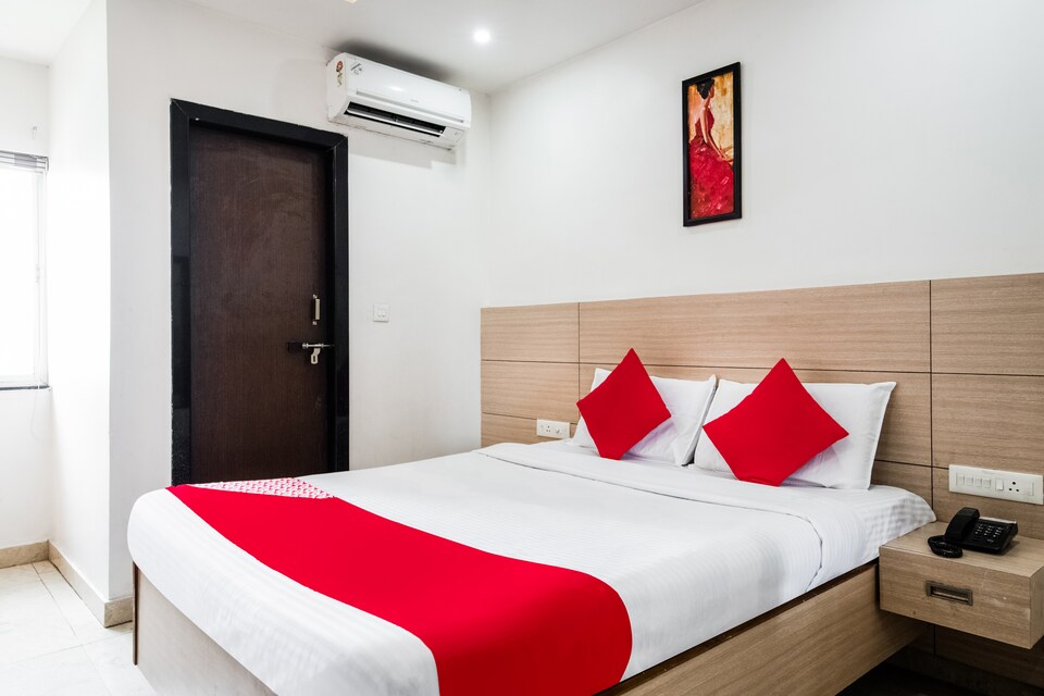 OYO 49222 Sri Aditya Inn Boutique Hotel, Rajahmundry, Rajahmundry