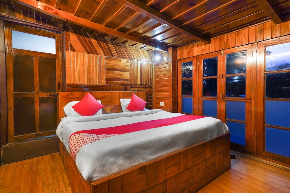 OYO 49231 Wood Peace Resort, Highcourt Nainital, Nainital