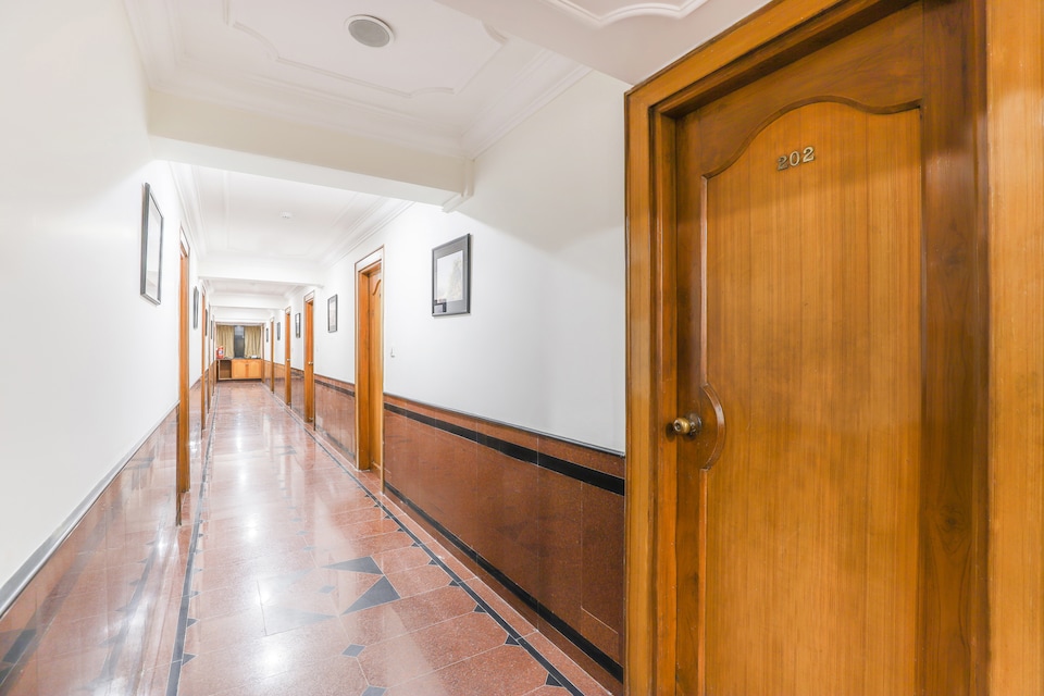 Clubhouse Nami Residency (Formerly known as 3 by OYO), Ashram Road Ahmedabad, Ahmedabad