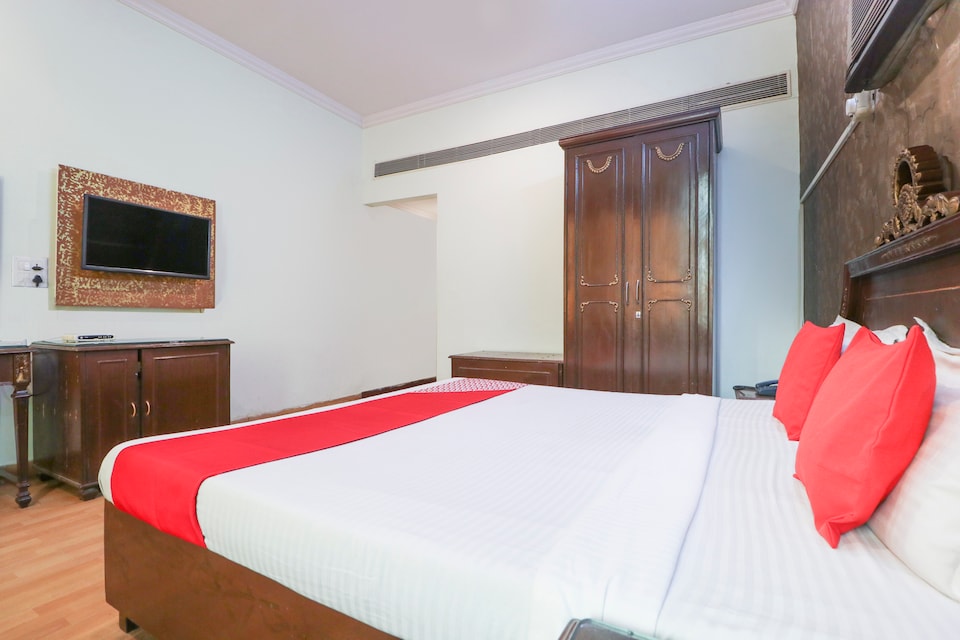 OYO 49246 Hotel Hallmark Regency, Ludhiana Railway Station, Ludhiana