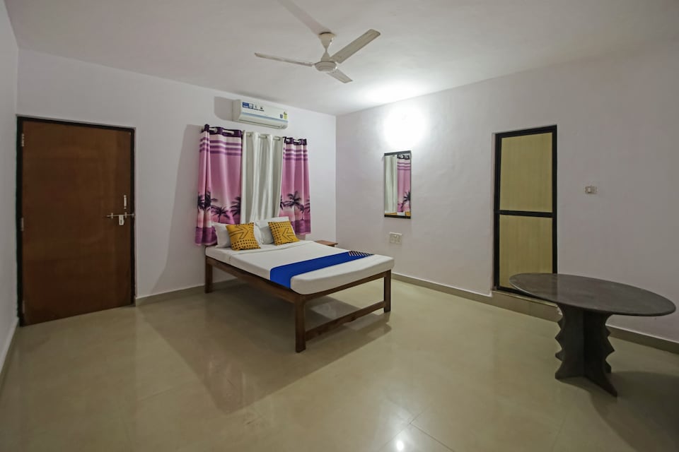 Budget SPOT 49267 Sunshine Guest House Ashven Arambol Goa  Goa
