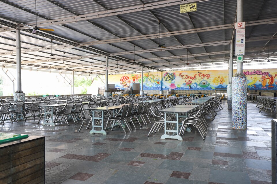 Capital O 49279 Chhab Chhaba Chhab Water Fun Park & Resort, Hazira Road, Surat