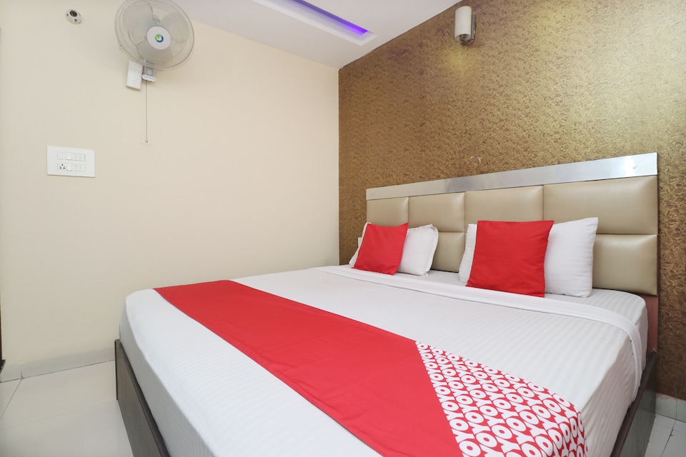 OYO 4849 Hotel Staywell, Zirakpur, Zirakpur