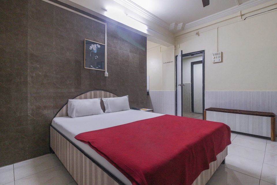SPOT ON 49319 Hotel Welcome , Mangaon, Mangaon