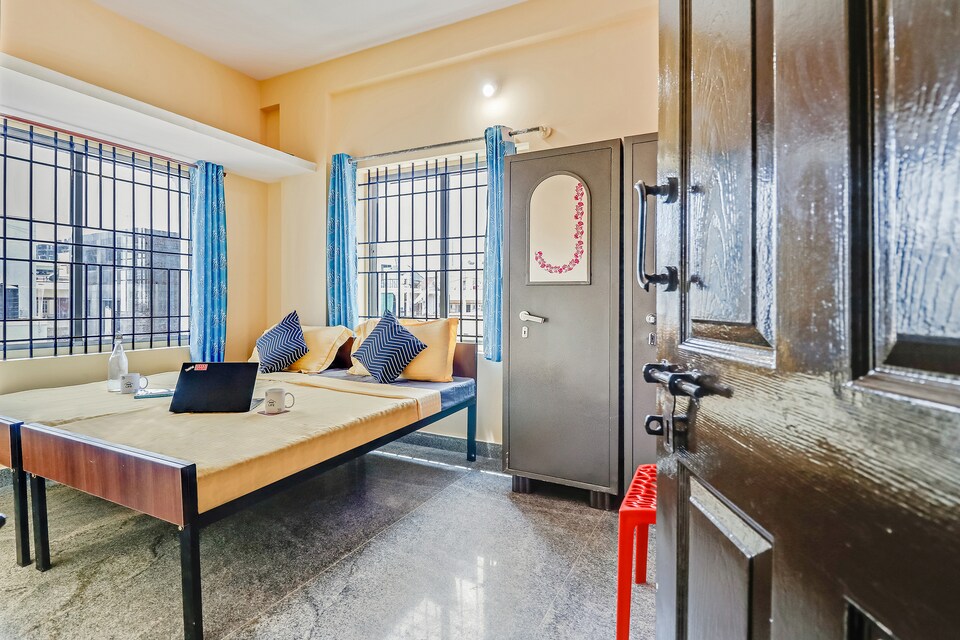 OYO LIFE BLR1823 Sapthagiri College, Jalahalli Bangalore, Bangalore