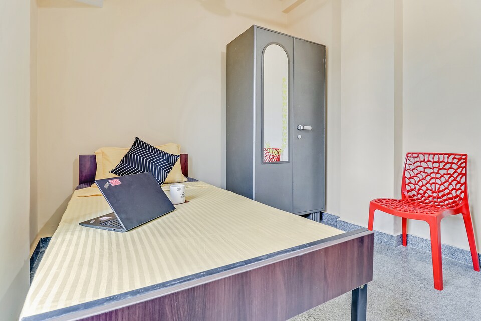 OYO LIFE BLR1823 Sapthagiri College, Jalahalli Bangalore, Bangalore