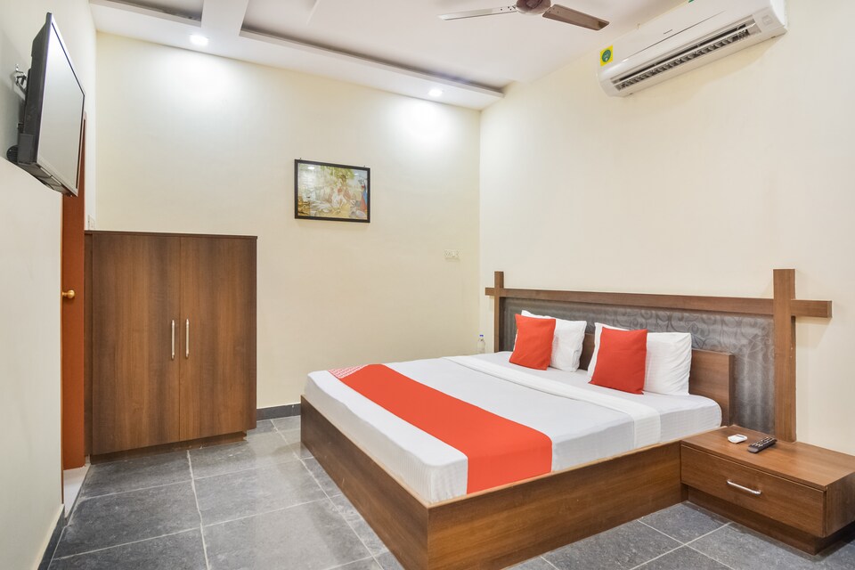 OYO 49325 Hotel Blue Lagoon , Sirsa, Sirsa