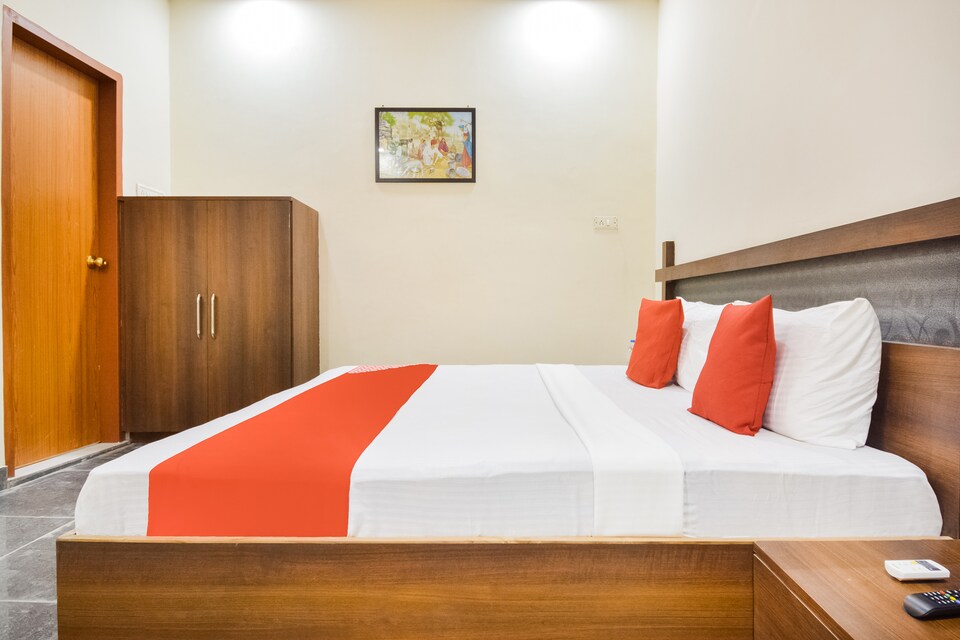 OYO 49325 Hotel Blue Lagoon , Sirsa, Sirsa