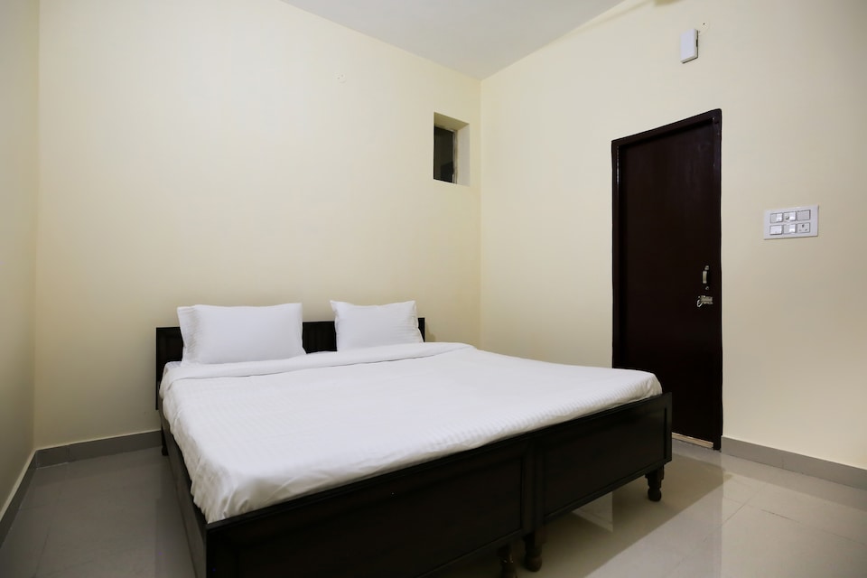 SPOT ON 49328 Motel Hill View, Nayagaon Chandigarh, Chandigarh