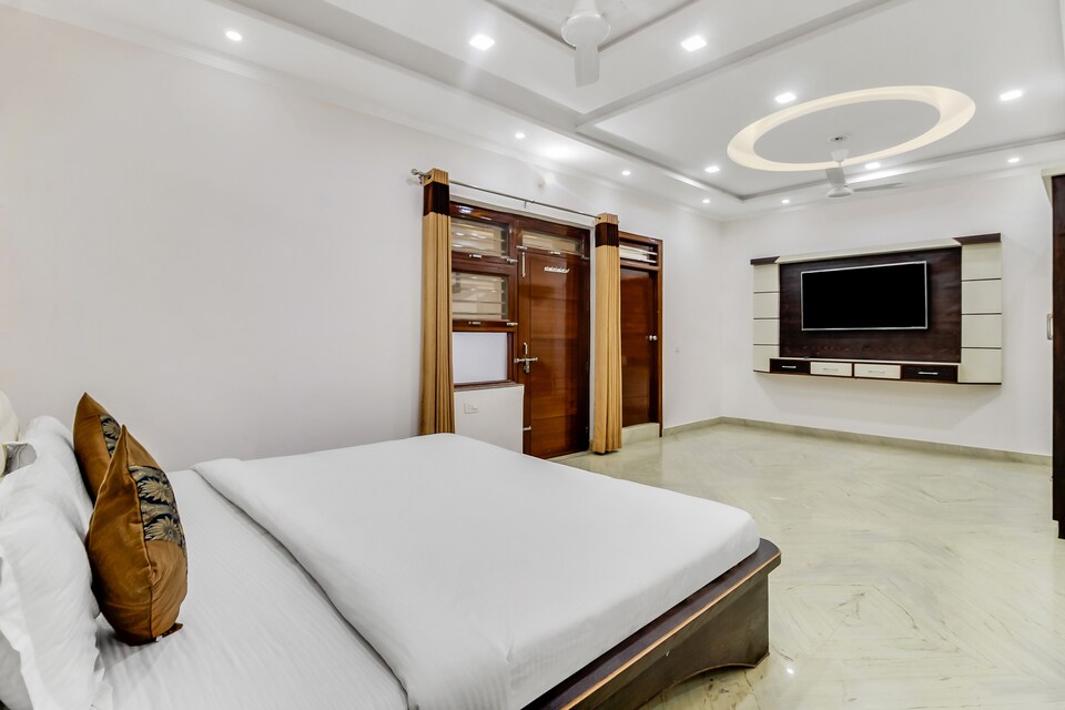 SPOT ON 49331 Hotel Greenland , Fatehabad Road, Agra