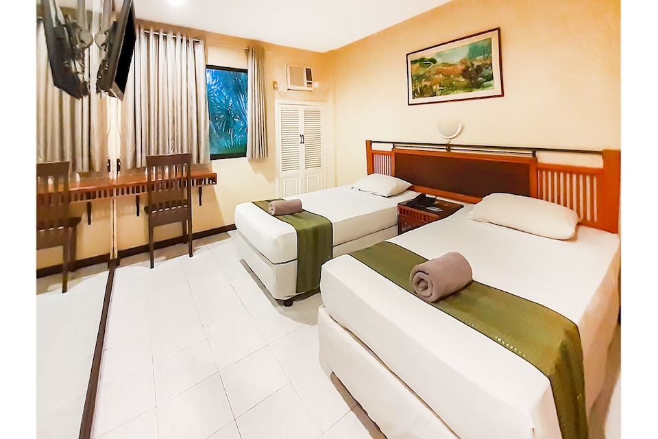 OYO 258 Chito's Hotel, Iloilo, Iloilo