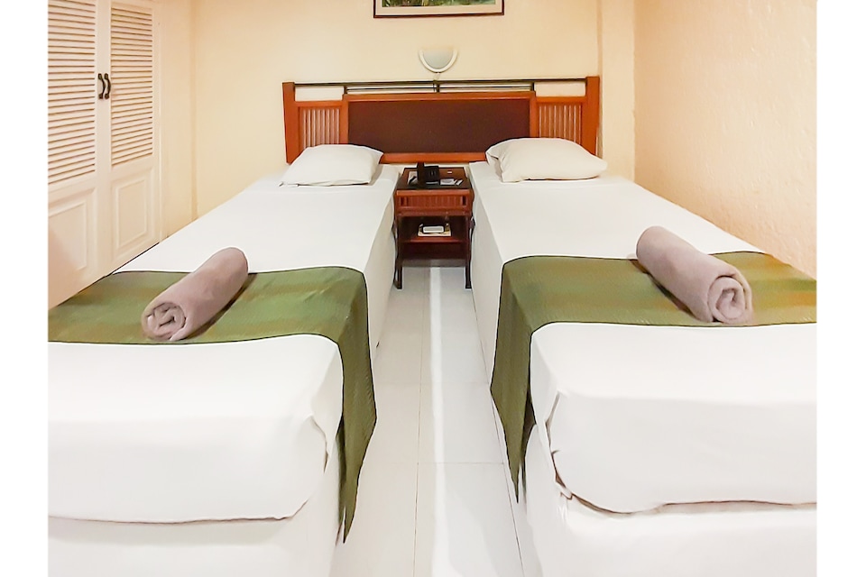 OYO 258 Chito's Hotel, Iloilo, Iloilo