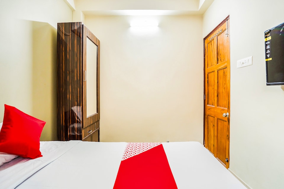 OYO 49343 Jyotshna Guest House, Bhawanipore Kolkata, Kolkata