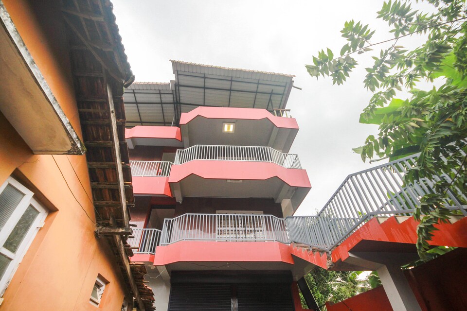 OYO 49361 Titanic-2, Virajpet, Coorg