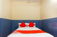 OYO 49362 Continental Keerthi