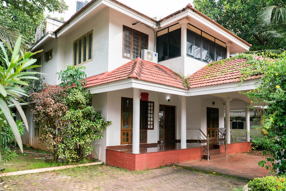 OYO Home 49373 Elegant Stay Kakkanad, Kakkanad Kochi, Kochi