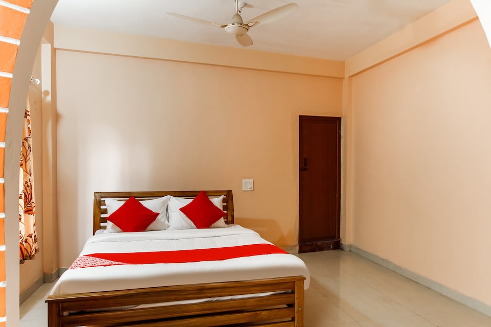 OYO 49383 Misty Homes, Kushalnagar, Coorg