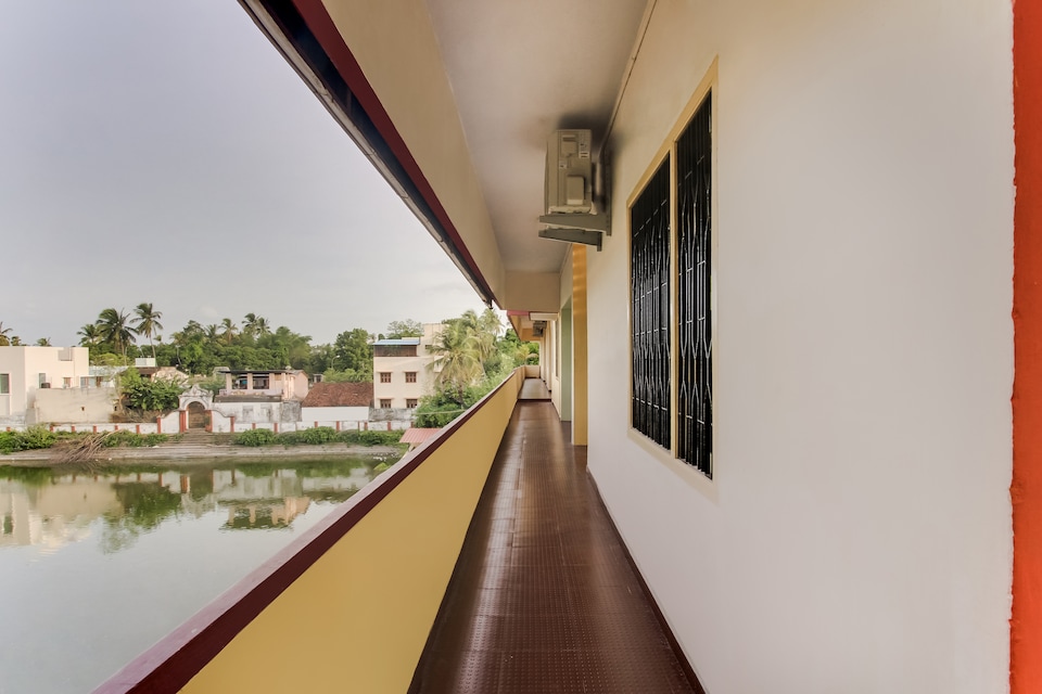 OYO 49391 A.D.P. Cottage, Velankanni, Velankanni