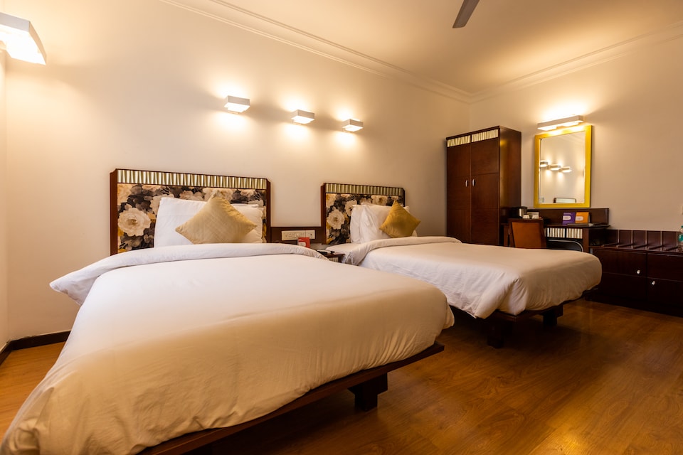 Clubhouse Nami Residency-Sabarmati Riverfront, Ashram Road Ahmedabad, Ahmedabad