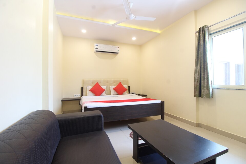OYO 49408 Hotel Surya, Padav, Gwalior