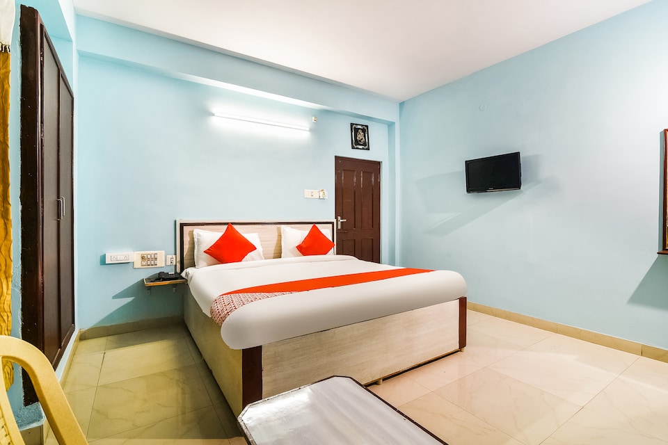 Flagship 49430 Moudhapara Mg Rd, Raipur, Raipur