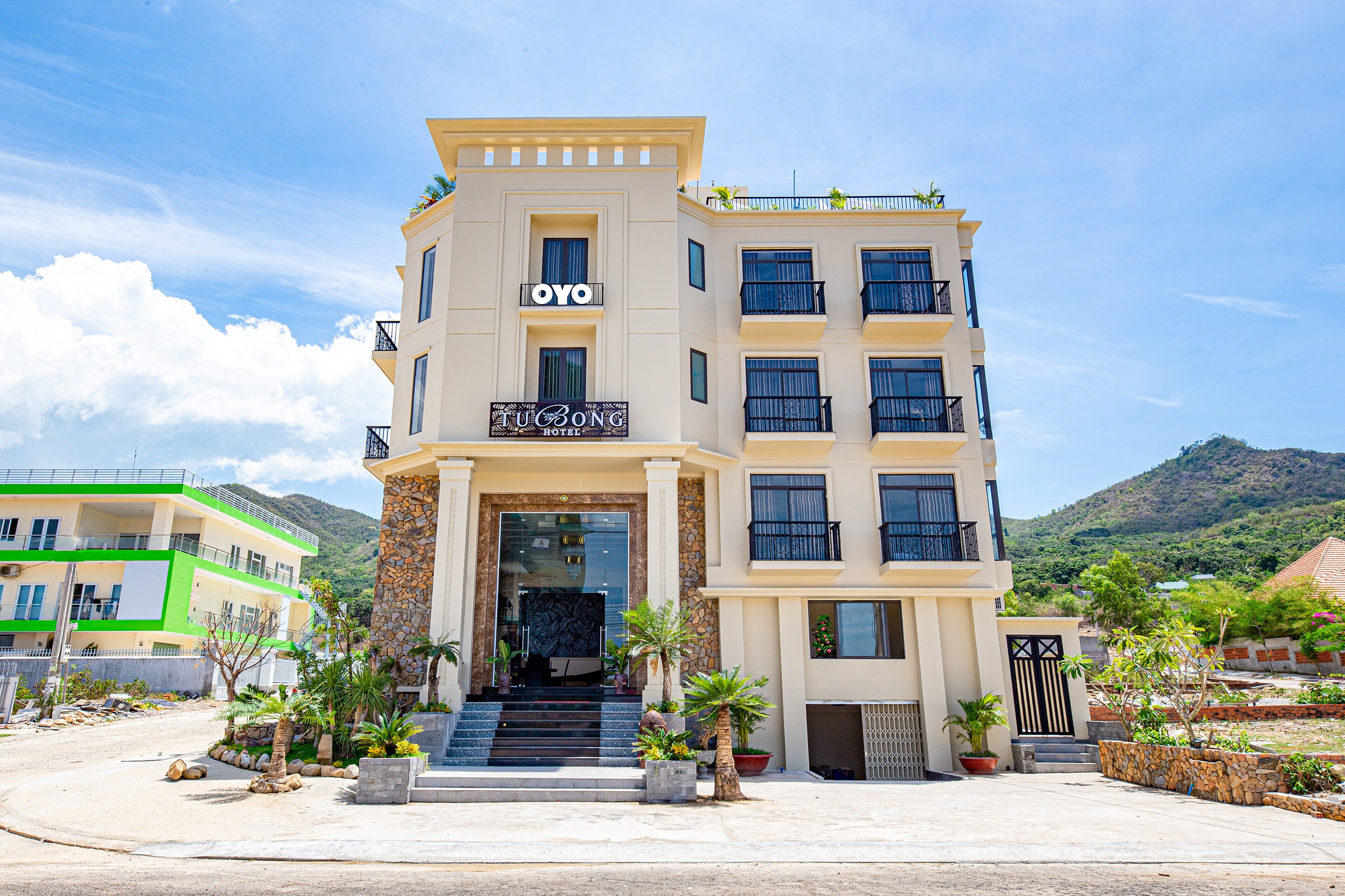 Oyo Nha Trang Hotels Budget Hotels In Nha Trang Vietnam - 