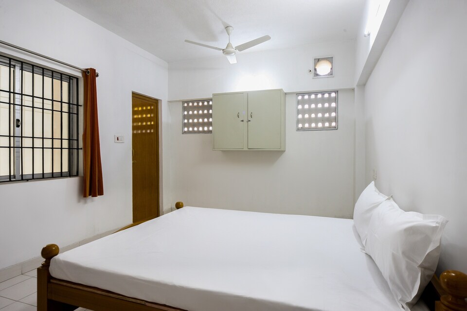 Live on CHN1973, Koyambedu Chennai, Chennai